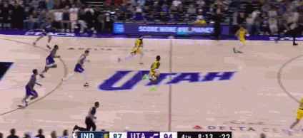 金年会体育😎无视补防!西亚卡姆反击迎着克拉克森直接劈扣