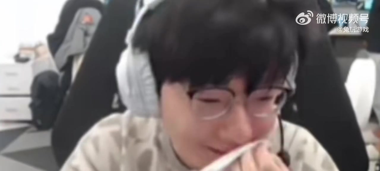 金年会Tian:当我第一次摸到鼠标和键盘的时候，我就跟我爸说要么打职业