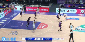 金年会金字招牌信誉至上手感火热！陈盈骏持球对抗防守 高难度后仰跳投压哨命中