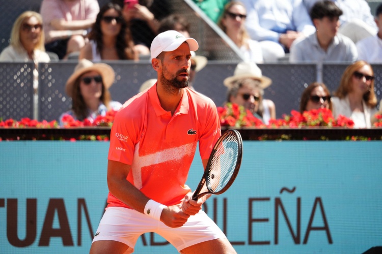 jinnianhui金年会德约科维奇将持外卡参加ATP250日内瓦站,本赛季至今还未获得冠军